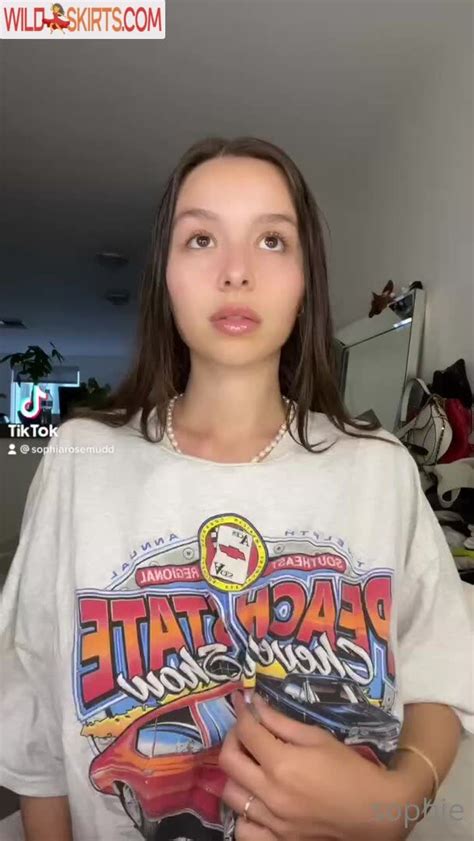 sophie mudd leak|Sophie Mudd Boobs Reveal Video Leaked